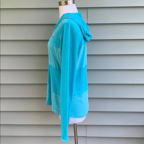 Nike running top - Picture 4 of 8